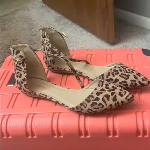Leopard flats